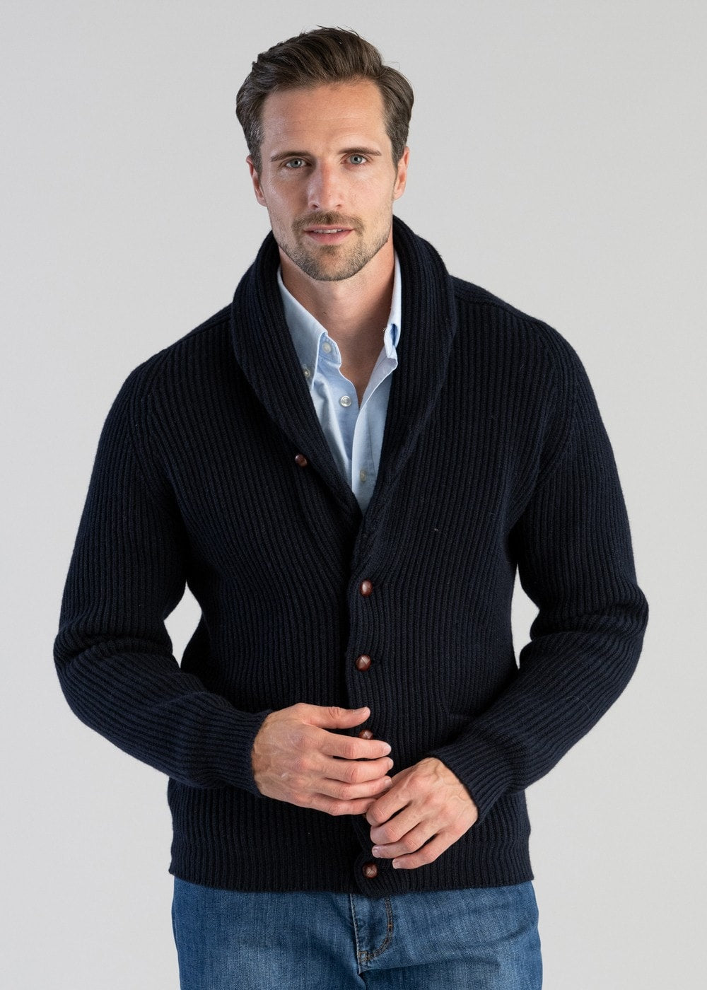 Herren Cardigan im Herbst Look - blau