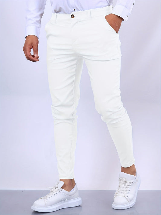 Herrenhose im Slim Fit Schnitt - weiß