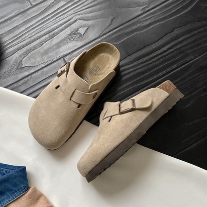 Herren Hausschuhe als Clogs im Pantoffel Stil - beige