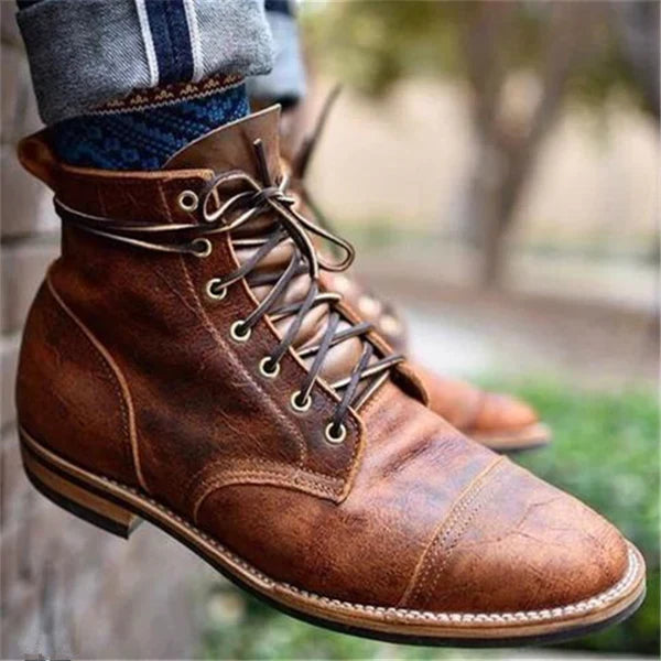 Herren Winterschuhe im klassischen Design - braun