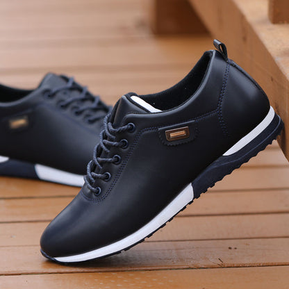 Herren Sneaker mit Mesh-Obermaterial und Schnürung