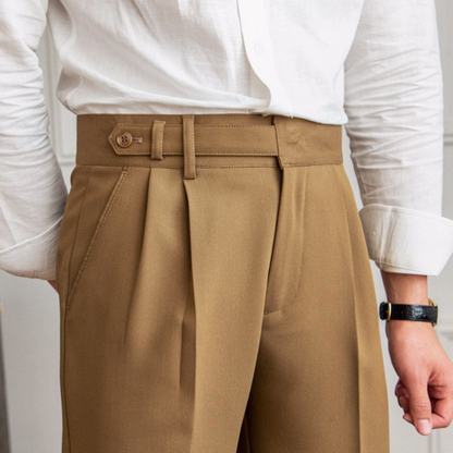 Herren Stoffhose im klassischen Schnitt
