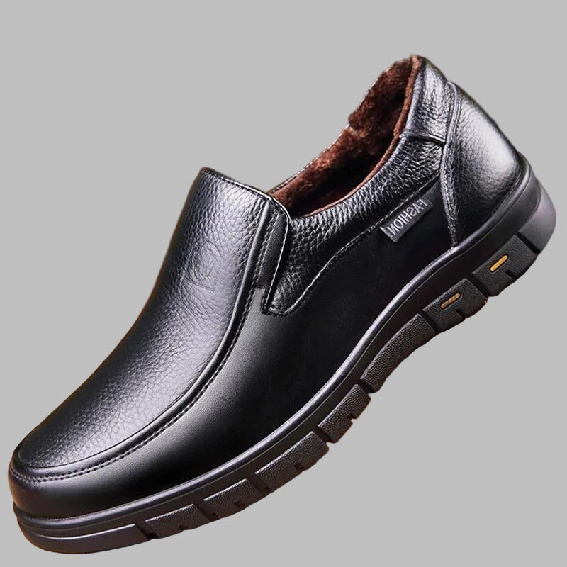 Herrenschuhe im Slip-On-Stil - schwarzer plüsch