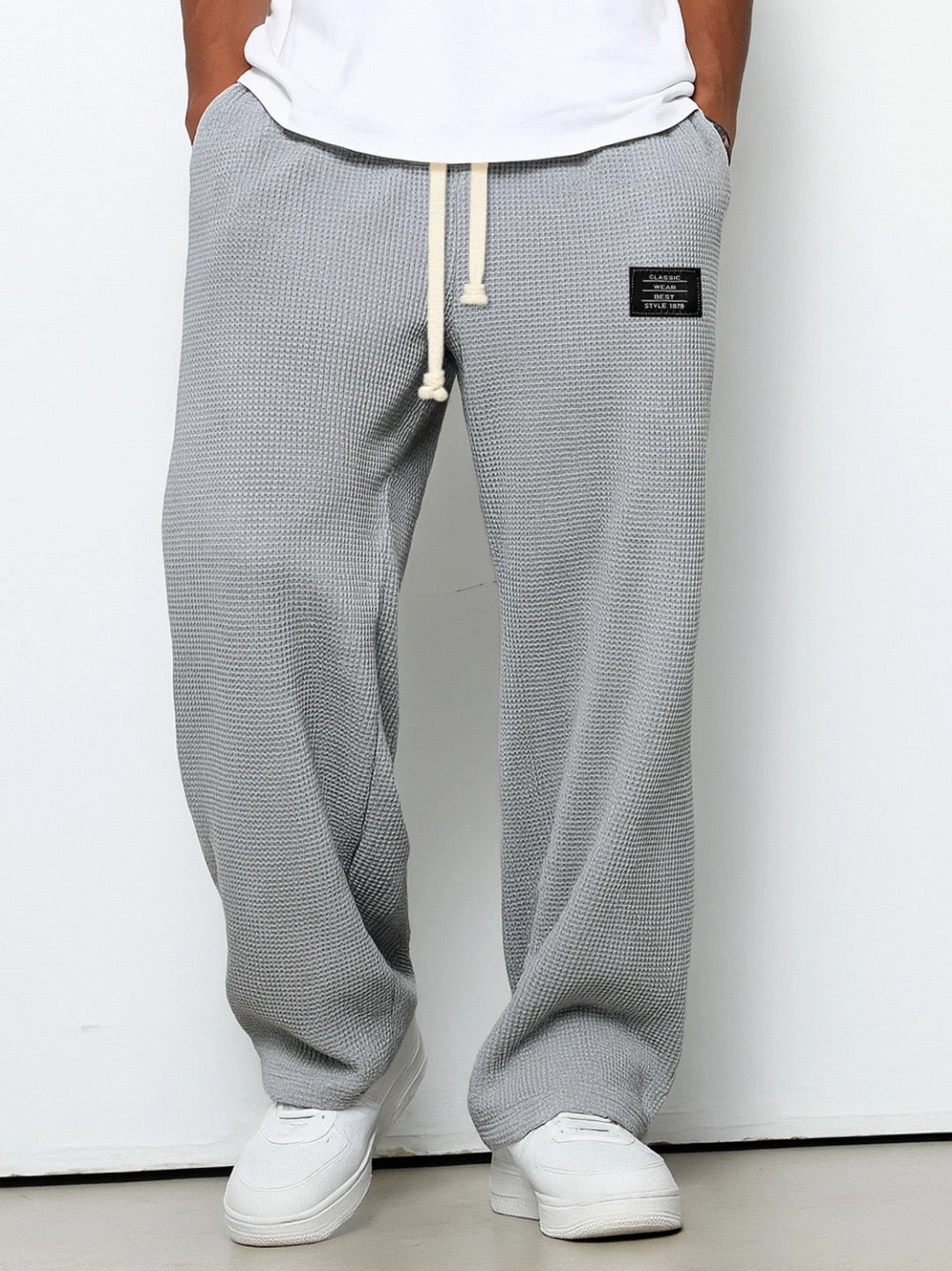 Jogginghose Herren mit strukturiertem Lounge Stil - grau