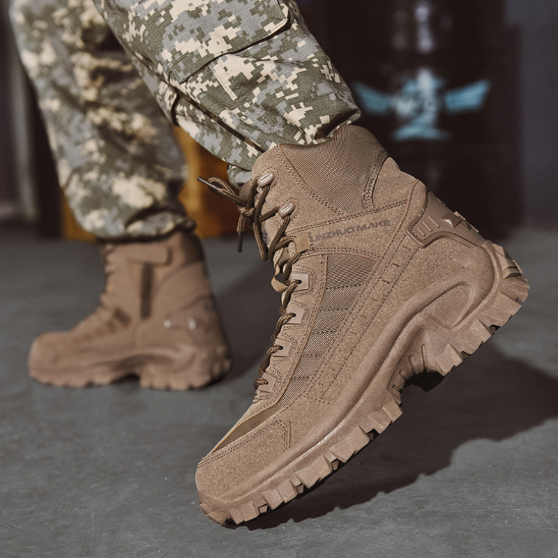 Herren Wanderschuhe mit robuster Sohle