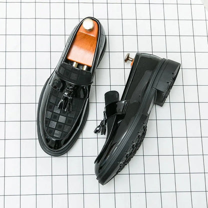 Herren Loafers mit glänzender Oberfläche - schwarz
