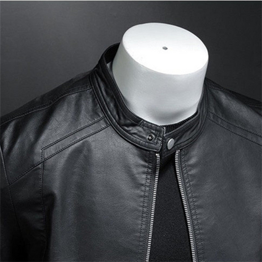Herren Lederjacke im schmalen Biker-Schnitt mit Stehkragen