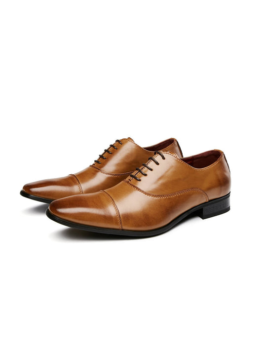 Herren Schuhe mit Schnürung in klassischer Form - braun