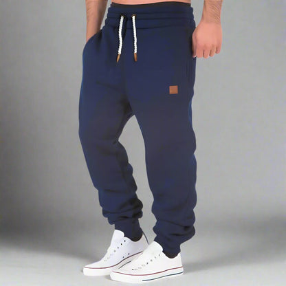 Herren Jogger-Hose mit schmalem Schnitt - Moderner Sportlook - Dunkelblau