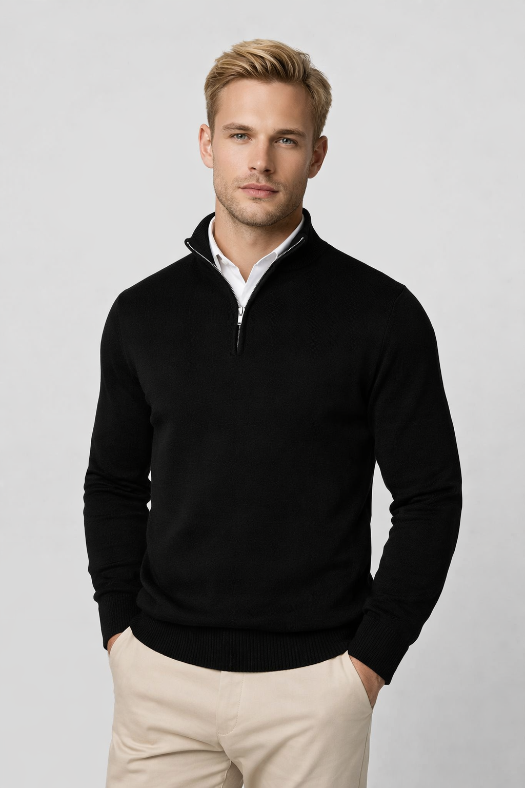 Herren Pullover mit Halbreißverschluss in schwarz, Klassischer Stehkragen