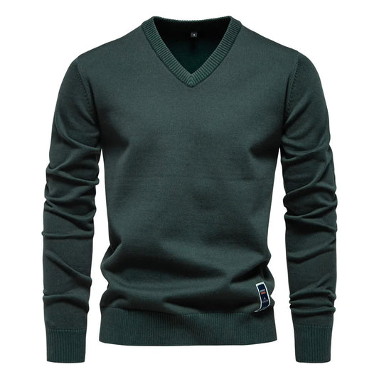 Herren V-Ausschnitt Pullover in grün, klassische Eleganz