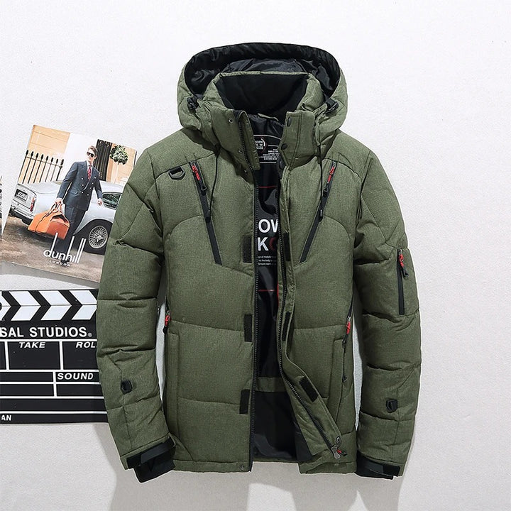 Herren Winterjacke mit Kapuze in grün, Warme Skijacke