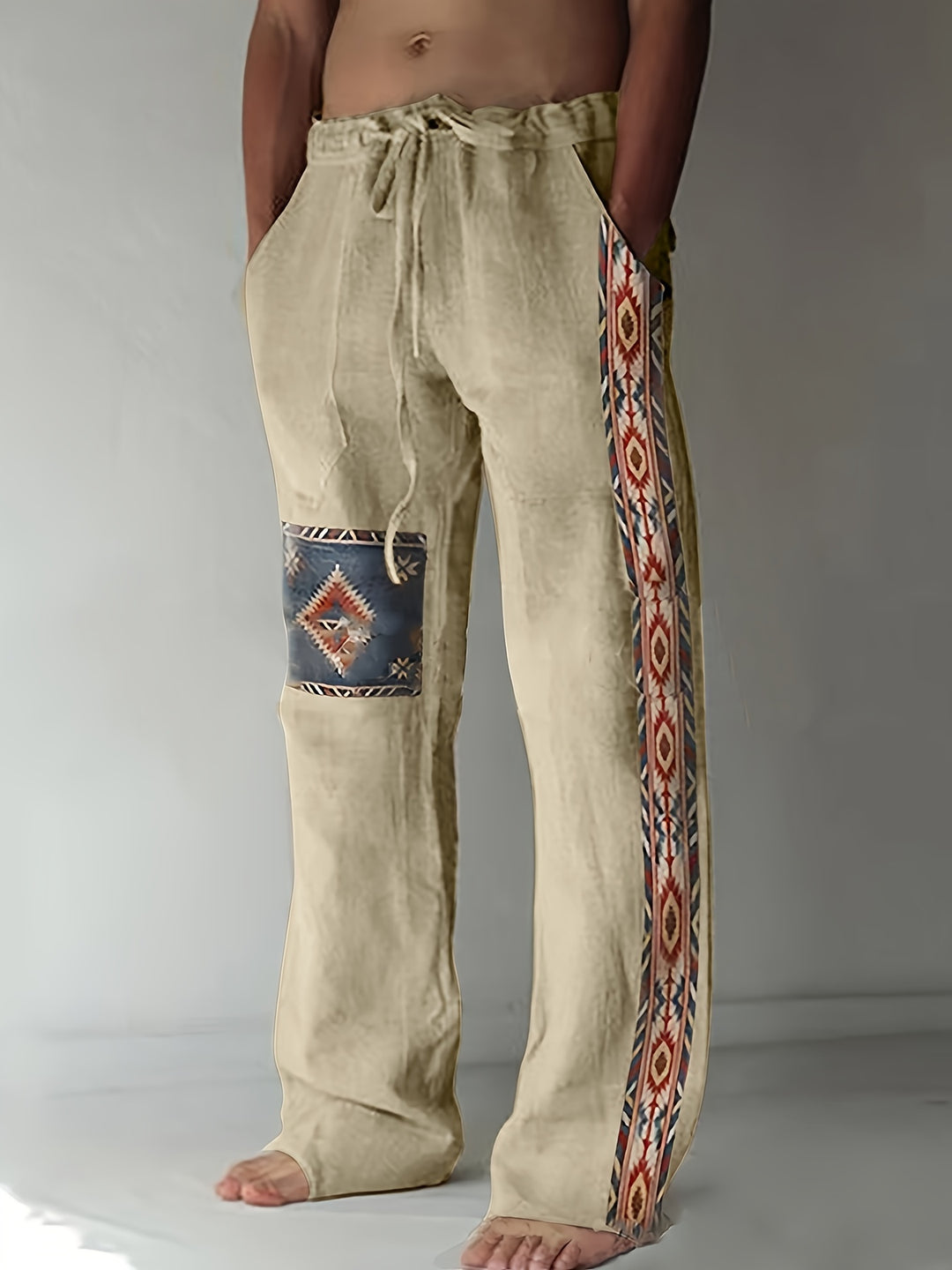 Herrenhose mit geometrischem Muster im Ethno-Stil - khaki